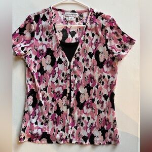 Sag Harbor Pink and Black Floral Short Sleeve Top